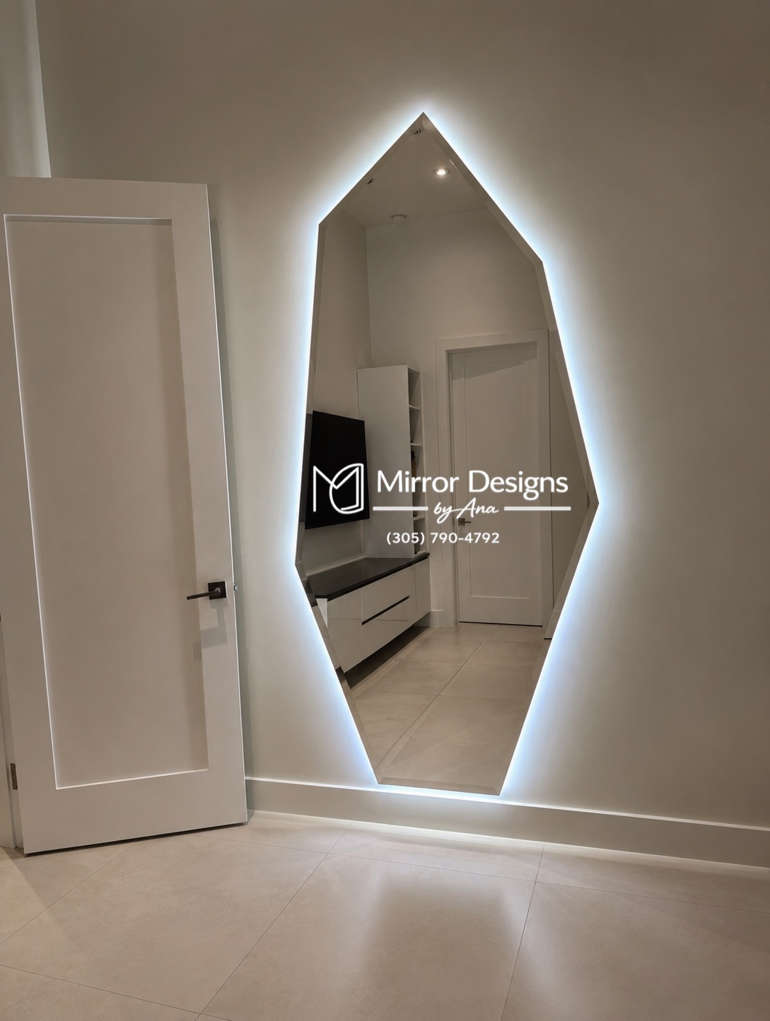 Asymmetrical LED Mirror — Geometric