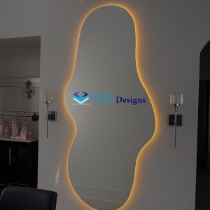 Asymmetric Wall Mirror D10